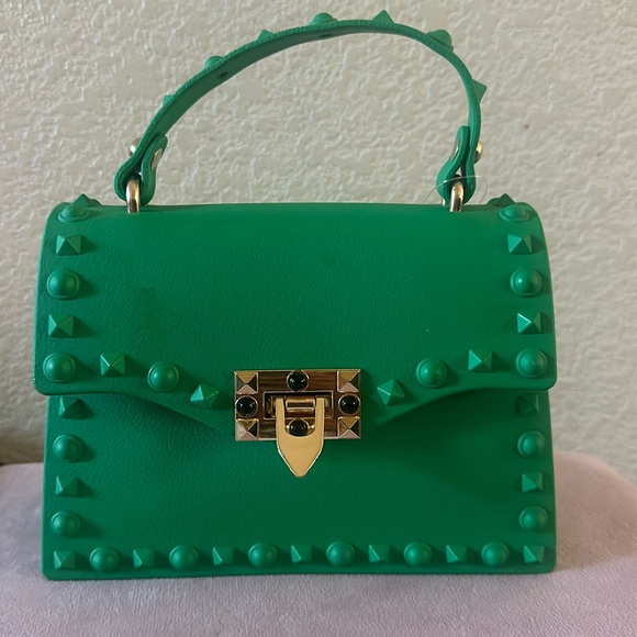 Handbags - Cute , Stylish Handbag